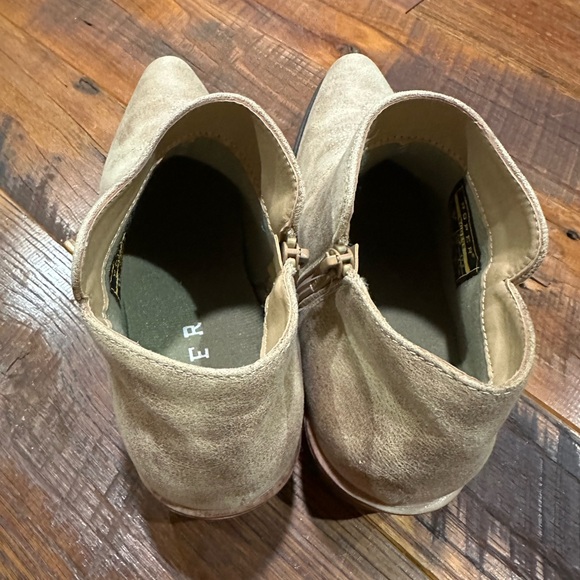 Roper Sofia Snip Toe Zippered Cowboy Booties Womens Brown Casual Boots Size 7 - Picture 2 of 10